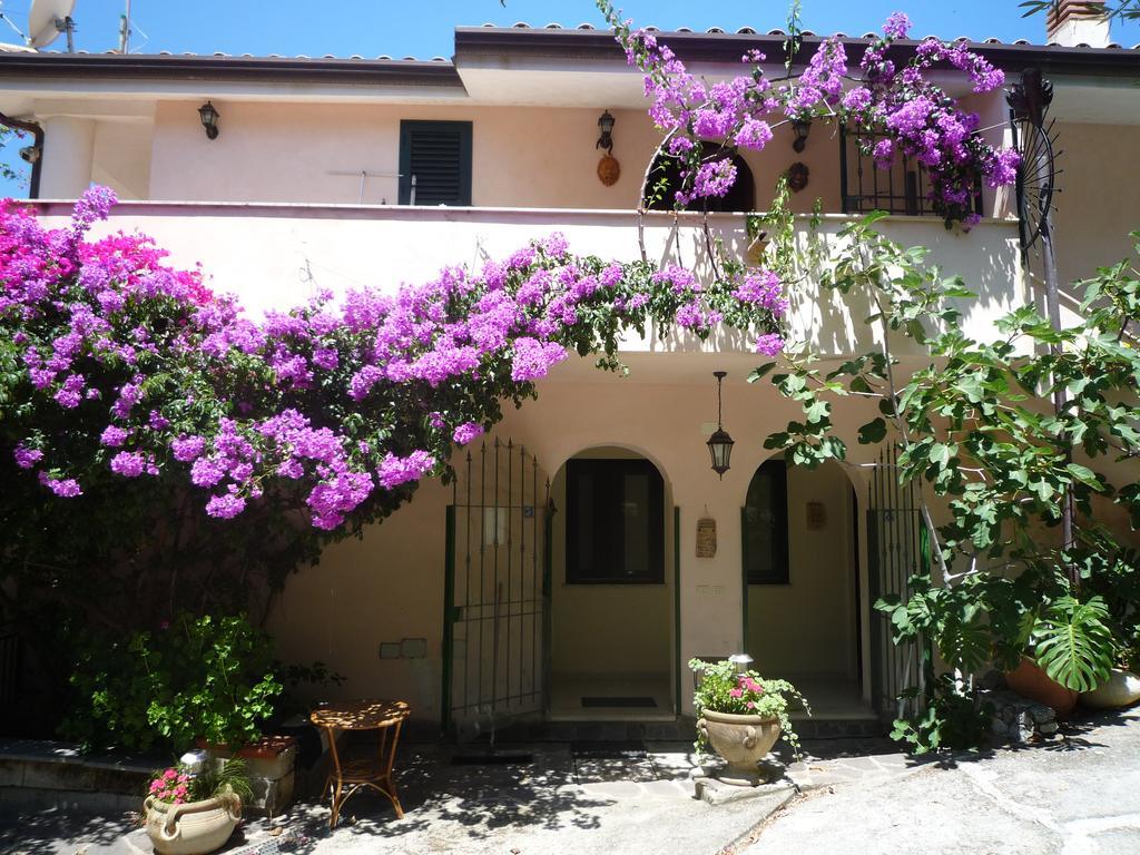 Villa Panthea Capo Vaticano Eksteriør billede